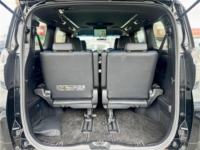Toyota VELLFIRE 2017 7063259-10