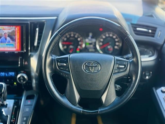Toyota VELLFIRE 2017 7063259-18