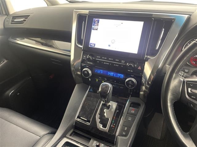 Toyota VELLFIRE 2018 7063260-22