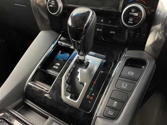 Toyota VELLFIRE 2019 7063262-3