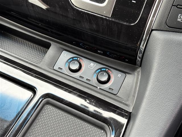Toyota VELLFIRE 2020 7063270-6