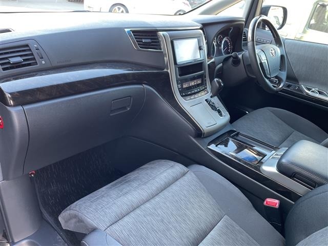 Toyota VELLFIRE 2013 7063288-4