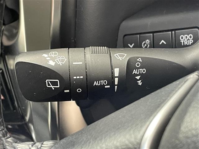 Toyota VELLFIRE 2020 7063296-9