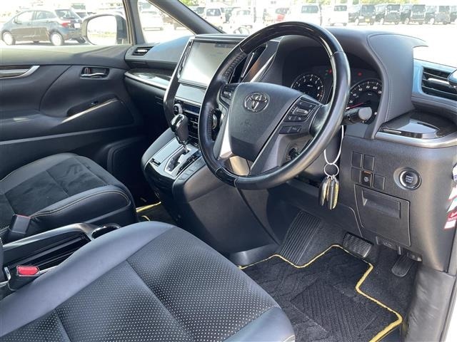 Toyota VELLFIRE 2017 7063302-20