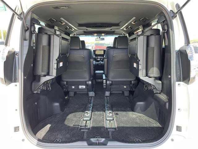 Toyota VELLFIRE 2017 7063302-4