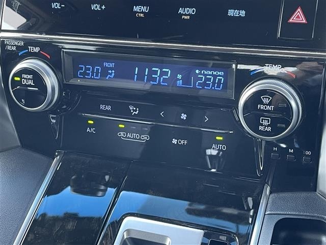 Toyota VELLFIRE 2017 7063302-9