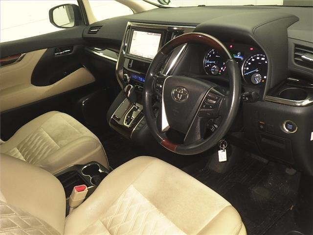Toyota VELLFIRE 2015 7063312-3