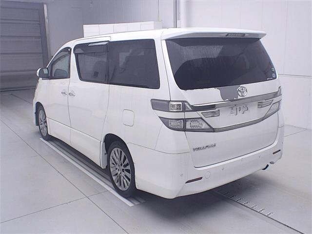 Toyota VELLFIRE 2013 7063314-1