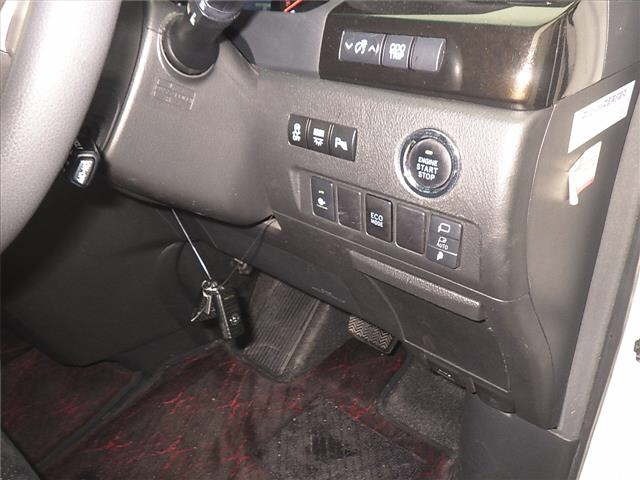 Toyota VELLFIRE 2013 7063314-9