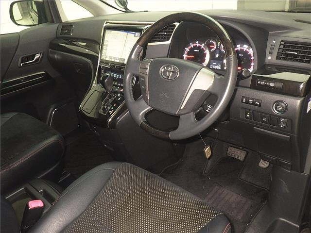 Toyota VELLFIRE 2014 7063323-3