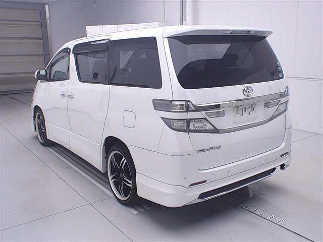 Toyota VELLFIRE 2013 7063328-1