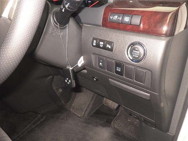Toyota VELLFIRE 2013 7063328-8