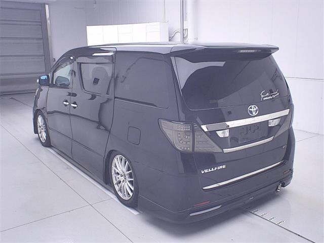 Toyota VELLFIRE 2010 7063332-1