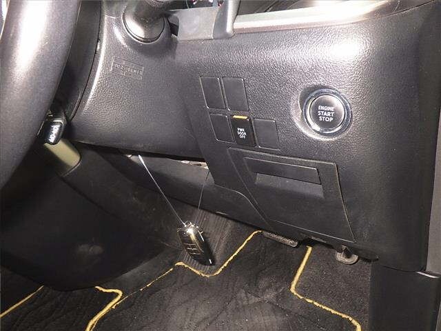Toyota VELLFIRE 2018 7063336-9