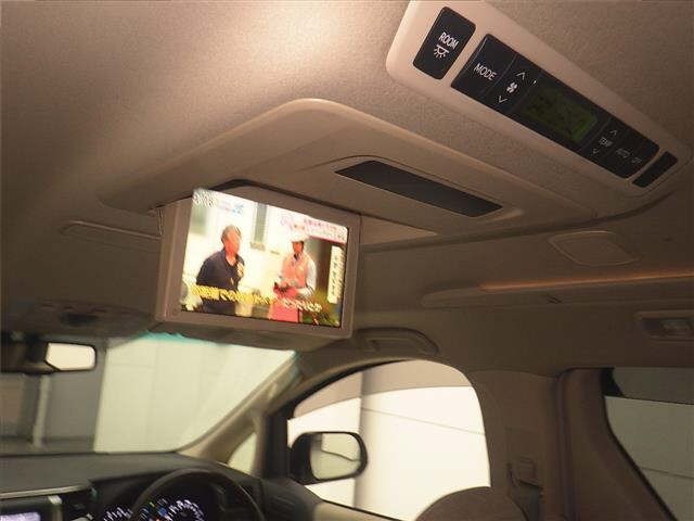 Toyota VELLFIRE 2012 7063342-8