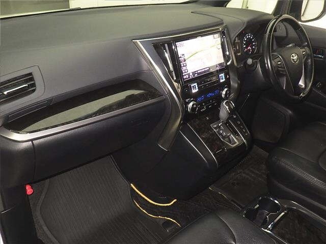 Toyota VELLFIRE 2017 7063345-4