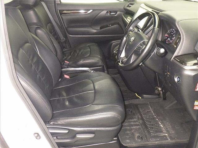 Toyota VELLFIRE 2017 7063345-5