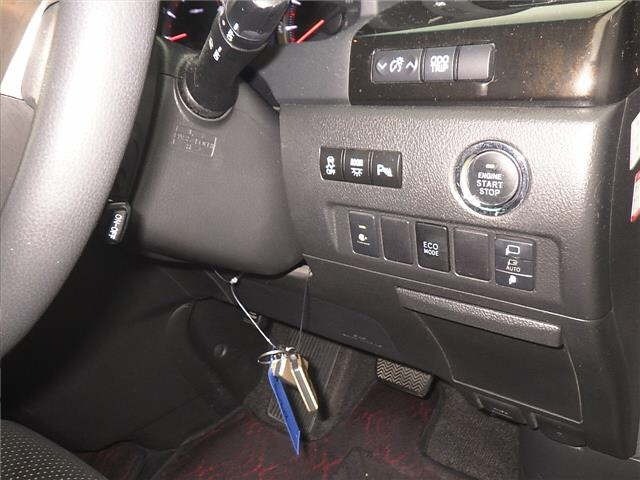 Toyota VELLFIRE 2013 7063347-9