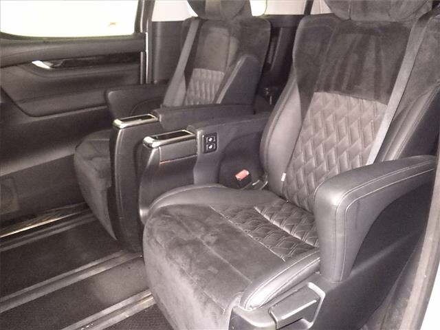 Toyota VELLFIRE 2017 7063349-7