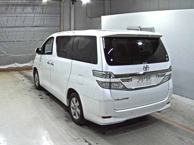 Toyota VELLFIRE 2012 7063357-1