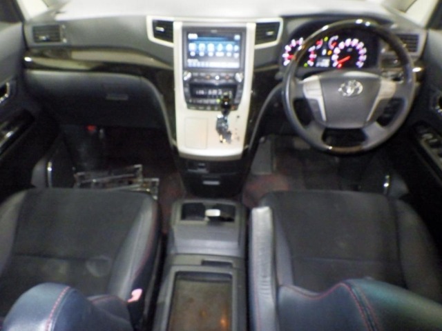 Toyota VELLFIRE 2013 7063358-3