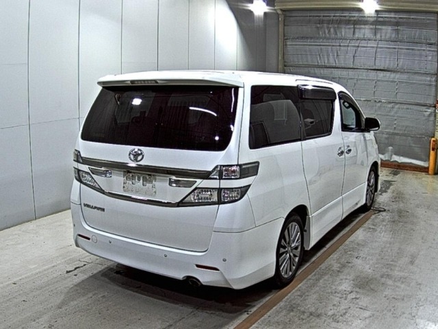 Toyota VELLFIRE 2013 7063358-5