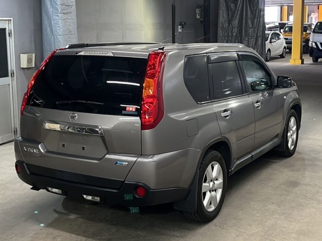 Nissan X-TRAIL 2010 7056167-5