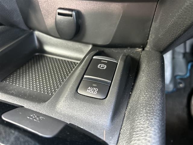 Nissan X-TRAIL 2018 7056297-1
