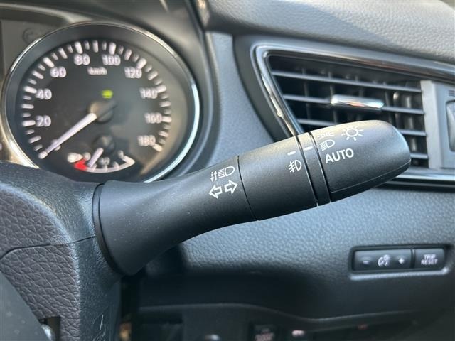 Nissan X-TRAIL 2018 7056297-10