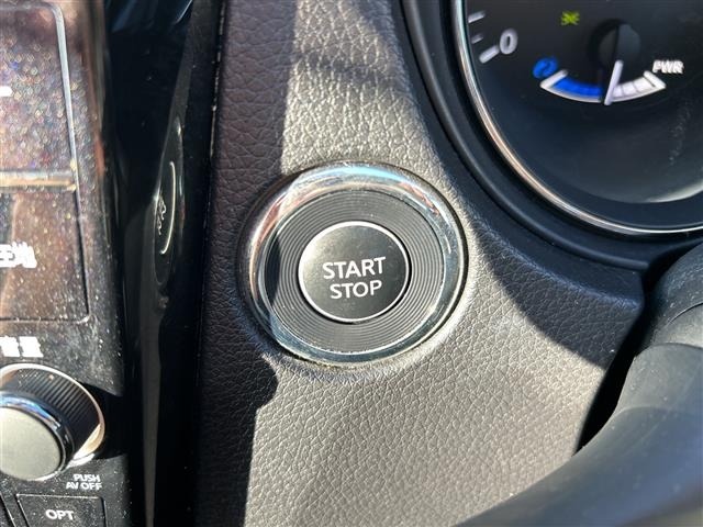 Nissan X-TRAIL 2018 7056297-2