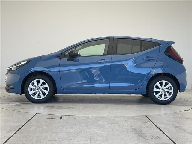 Toyota AQUA 2026 7086200-2