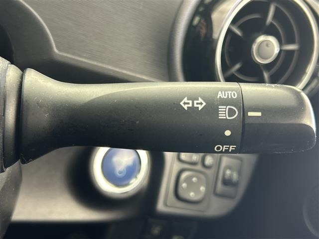 Toyota AQUA 2016 7086203-9