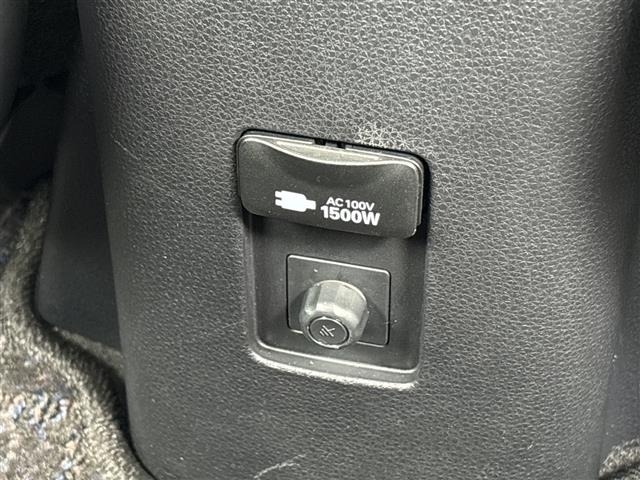 Toyota AQUA 2024 7086293-21