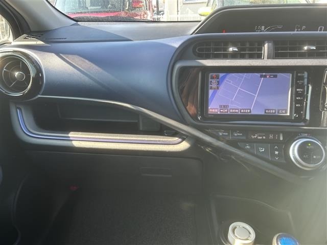 Toyota AQUA 2016 7086304-4