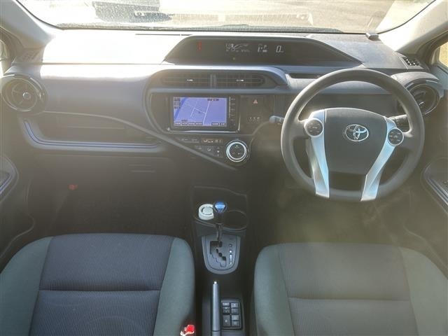 Toyota AQUA 2016 7086304-6