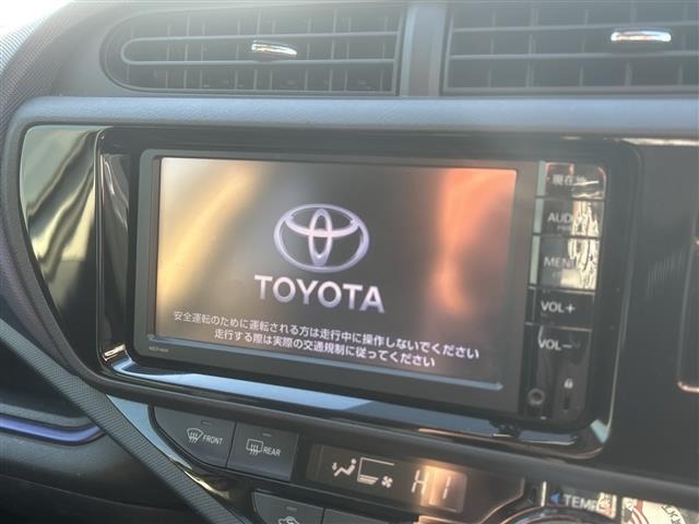 Toyota AQUA 2016 7086304-8