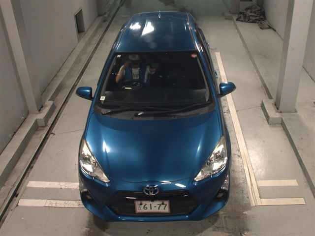 Toyota AQUA 2016 7086562-6