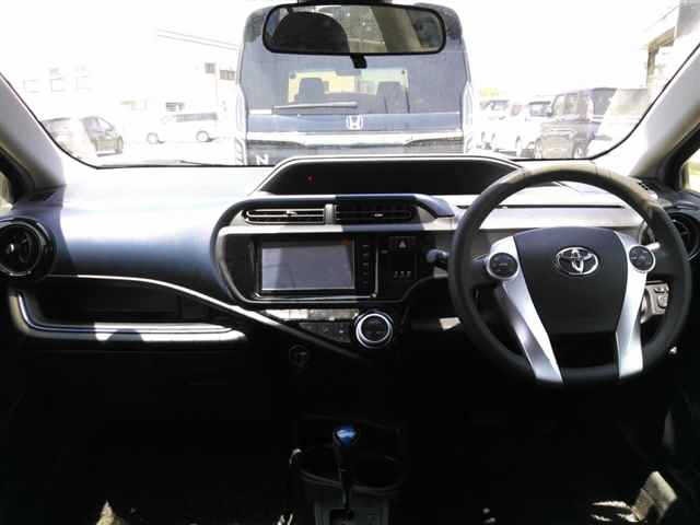 Toyota AQUA 2016 7086562-8
