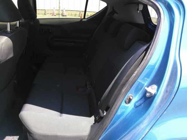 Toyota AQUA 2016 7086562-9