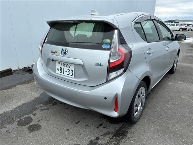 Toyota AQUA 2020 7086589-8