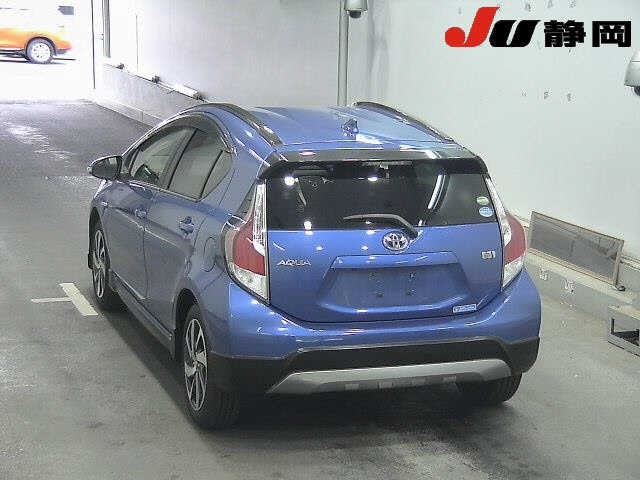 Toyota AQUA 2016 7086653-1