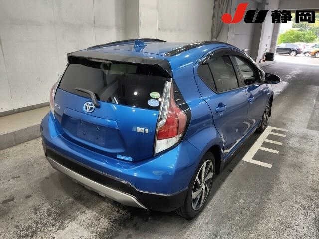 Toyota AQUA 2016 7086653-5