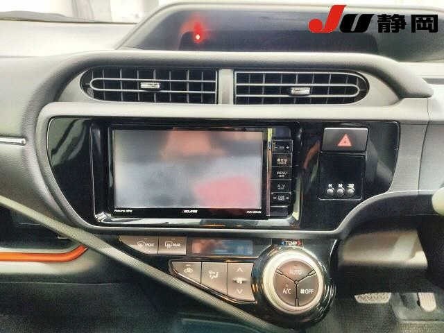 Toyota AQUA 2016 7086653-7