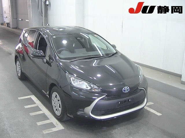 Toyota AQUA 2024 7086654-0