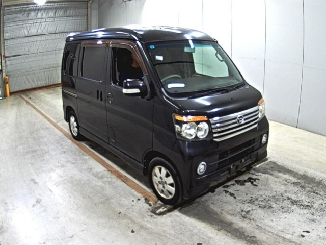Daihatsu ATRAI WAGON 2013 7084404-0