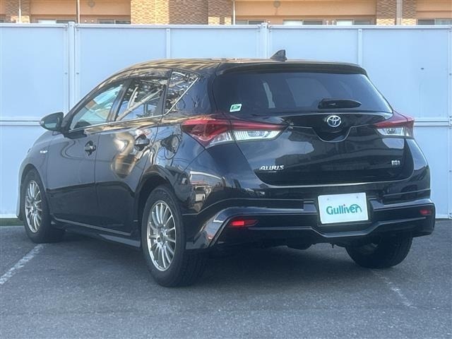 Toyota AURIS 2017 7084990-13