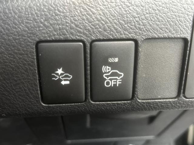 Toyota AURIS 2017 7084990-18