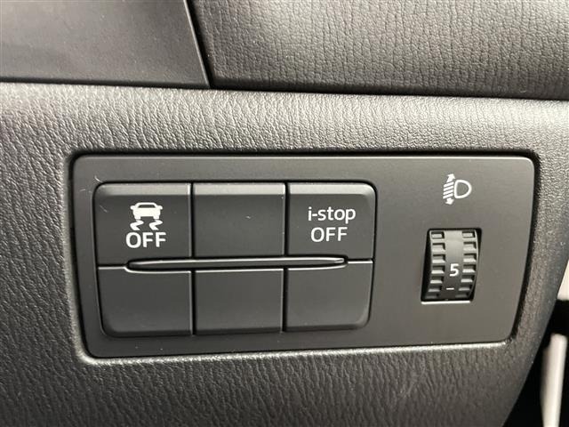 Mazda AXELA 2016 7072409-7
