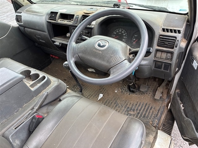 Mazda BONGO TRUCK 2015 7068852-3