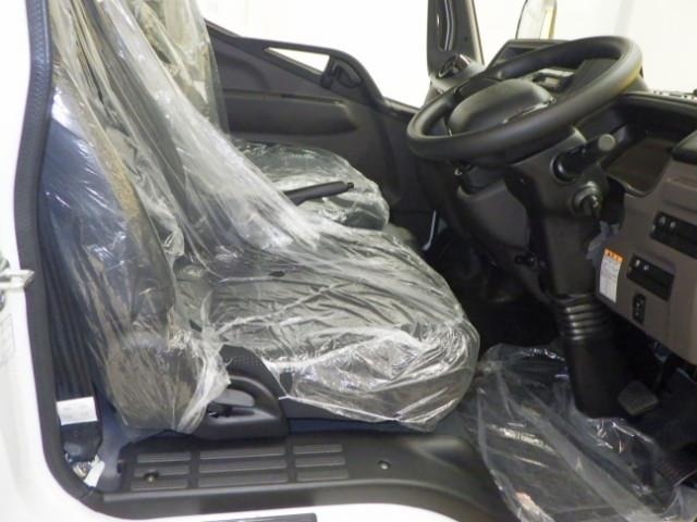 Mitsubishi CANTER 2025 7083449-5